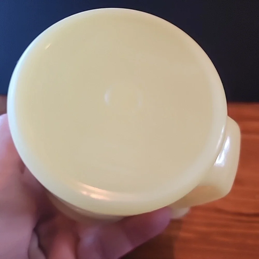 Vintage Tupperware Yellow Plastic Creamer Pitcher No‎ Lid Replacement 574-4